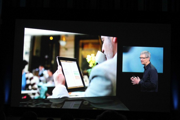 Tim Cook bei der Vorstellung des iPad 3 (Bild: Florian Weishase/SFT/London)